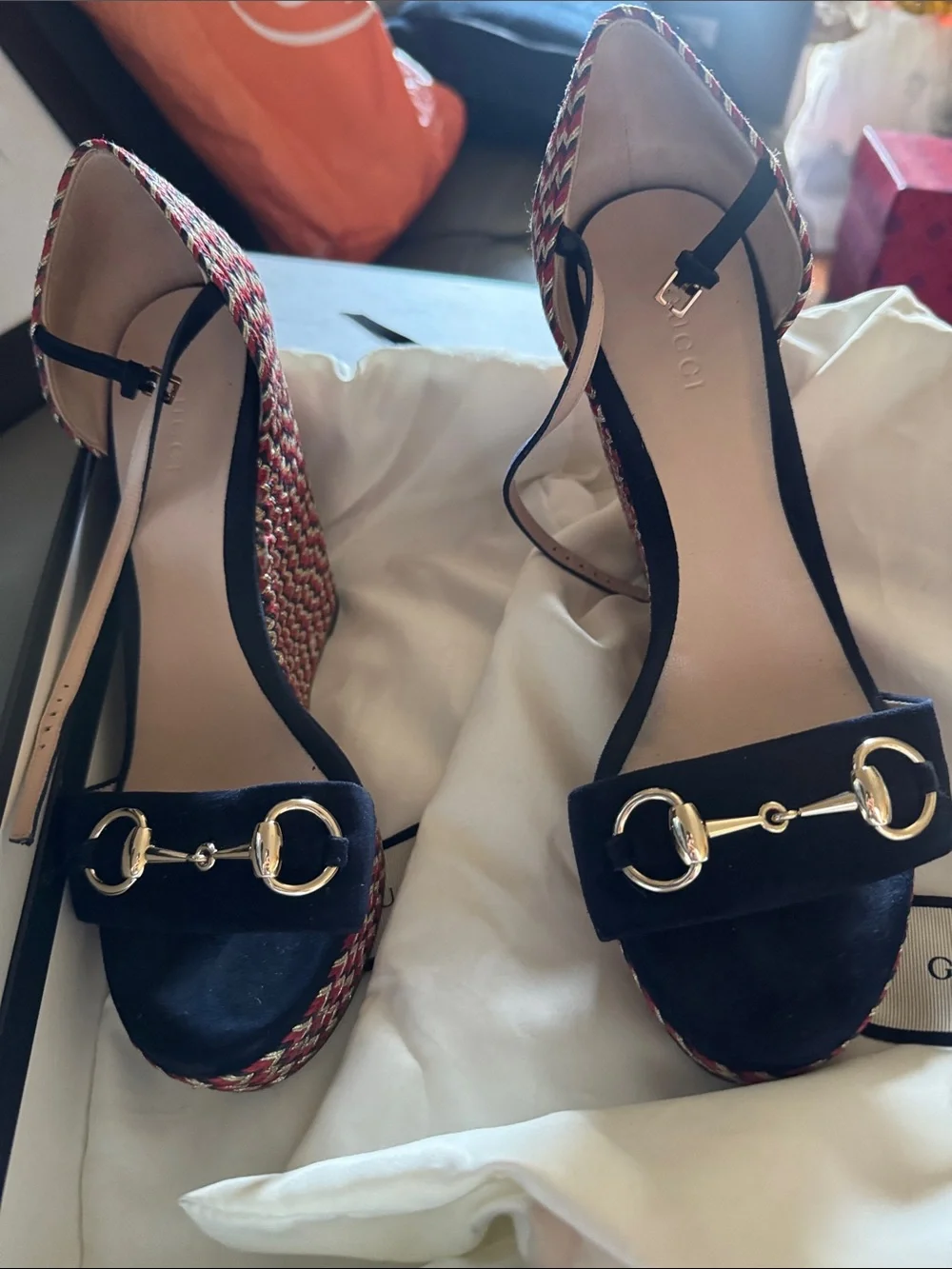Gucci Black Shoe Box with White Label - Picture 5 of 7